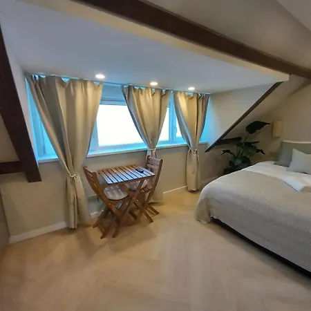 Family Double Floor View Art R3&5